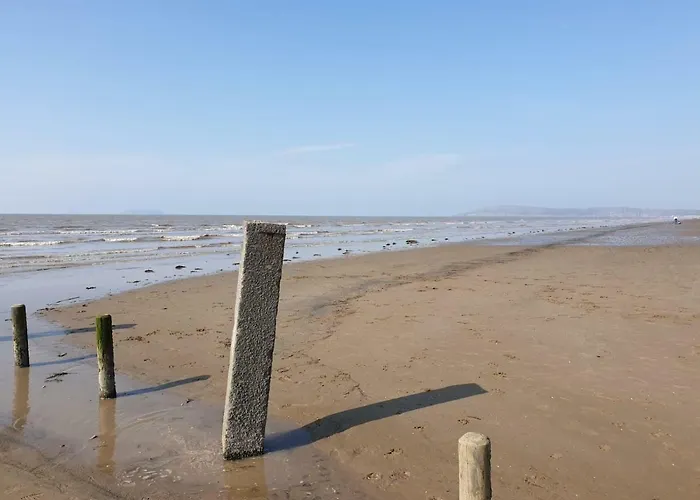 6 Berth With Sea Views On Beachside